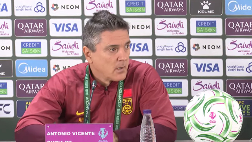 安东尼奥：球员们的表现超级高水平，我为中国足球正名而开心