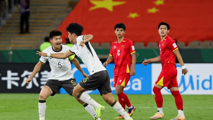 U23亚洲杯-队史首次进军决赛！U23国足3-0十人越南将战日本，彭啸向余望王钰栋破门