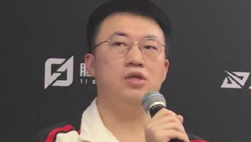 小虎谈沙皇往前飞不推大：没设置智能施法