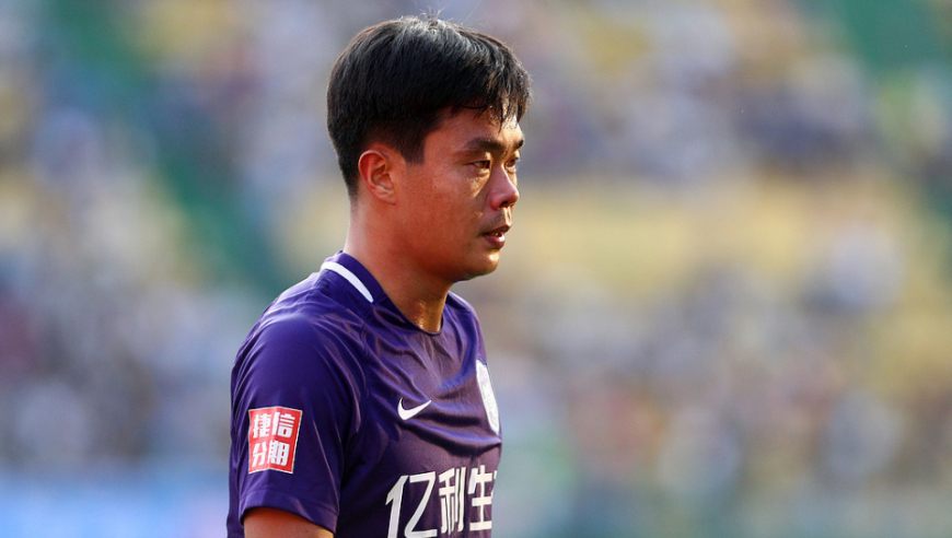 唏嘘！38岁前国脚收35万踢假球，判刑1年罚款10万，曾随队夺东亚杯