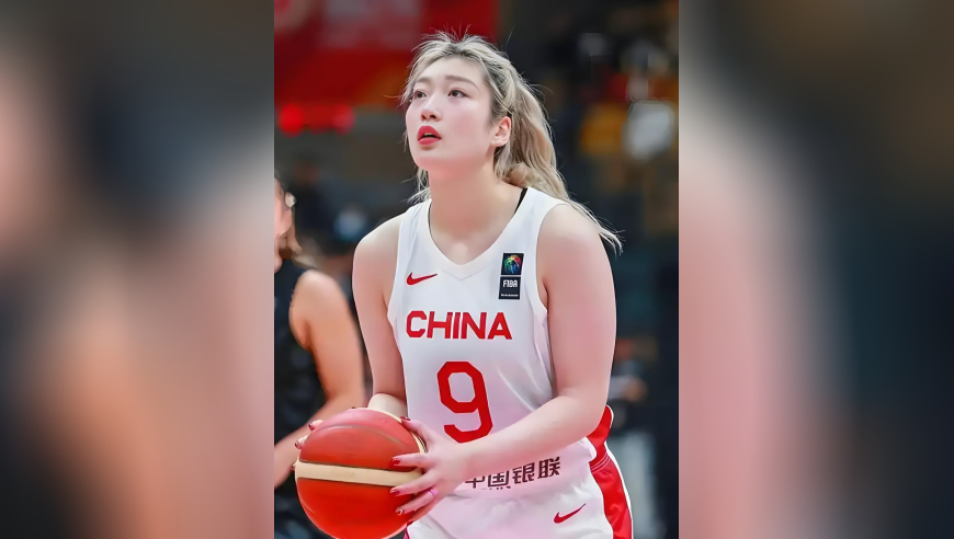 体坛记忆｜中国女篮少谁都不能少李梦，她打球实在太全面了