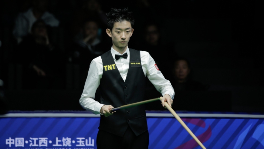 天秀K球+无敌准度 吴宜泽神处理最后两颗贴库红球 全场叹为观止