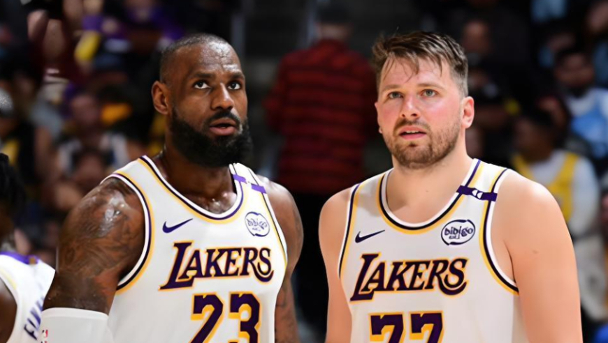 关键时刻的神！湖人进入关键时刻轰14-4攻击波一波反超打爆灰熊