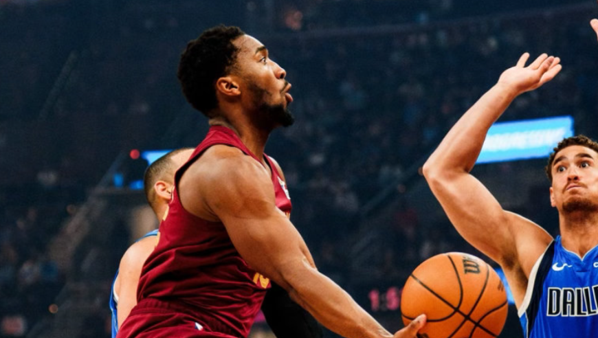 骑士大爆冷！哈登13分6失误，状元27+6立大功，米切尔26+11创纪录