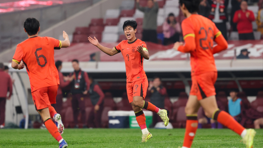 各踢半场好球！四国赛：U23中国2-2泰国 向余望、李新翔破门