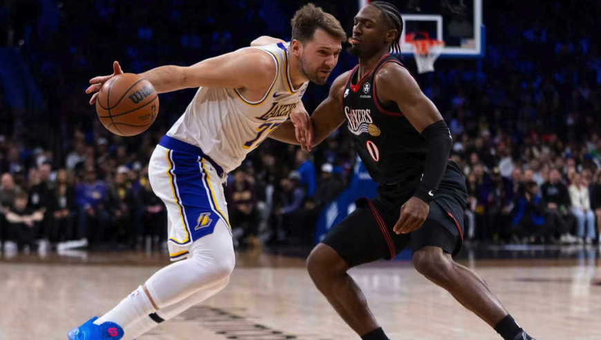 喜添千金！东契奇回归31+15+11集锦 关键时刻两度妙传老詹