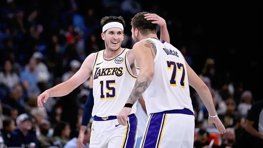 35+5+8预定周最佳！里弗斯单核带队期间封神，突破命中率联盟第一