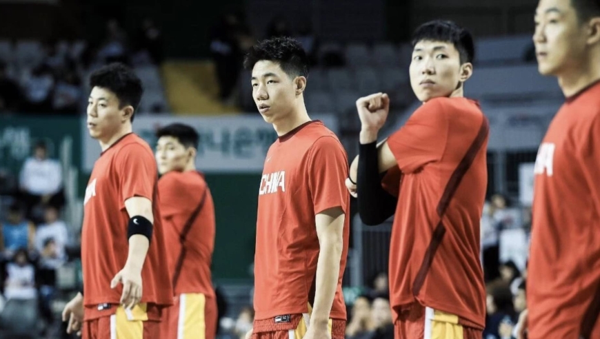 中国男篮公布客战日本名单，庞峥麟落选