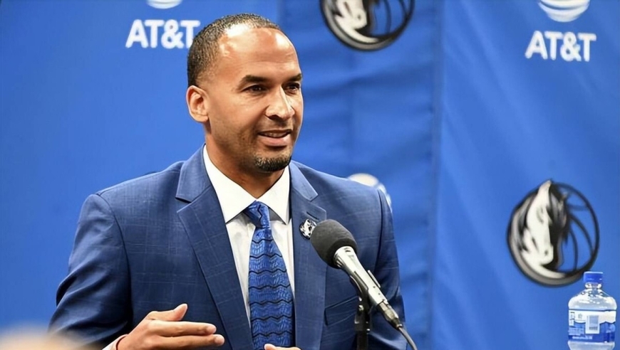 交易东契奇，送走布伦森，甚至影响耐克错失库里，他活该被解雇！