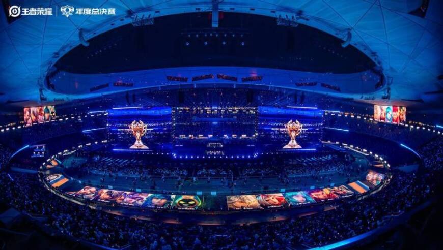 九年跋涉，一朝登顶：三代KPL选手，共赴鸟巢巅峰之约