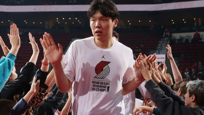 一招便能立足NBA！追梦盛赞杨瀚森，直言只要学习约基奇，他早晚能成才