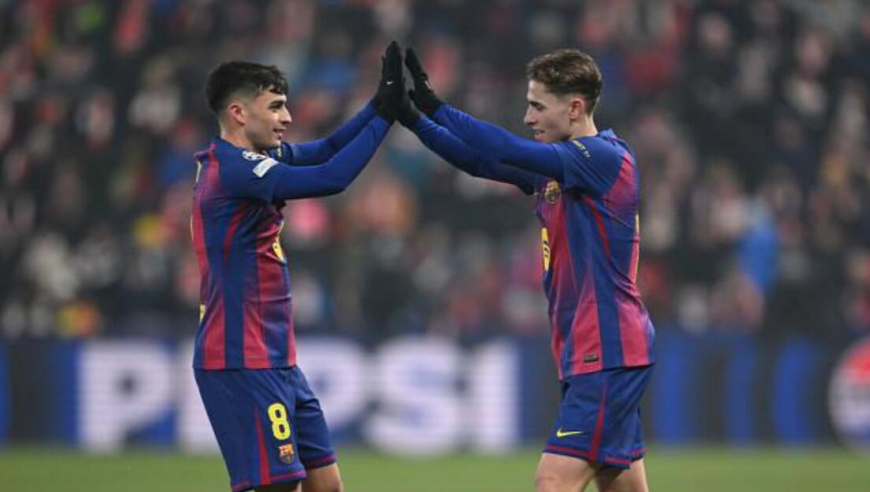 欧冠-确保附加赛资格！巴萨4-2逆转布拉格斯拉维亚暂升第9，费尔明双响