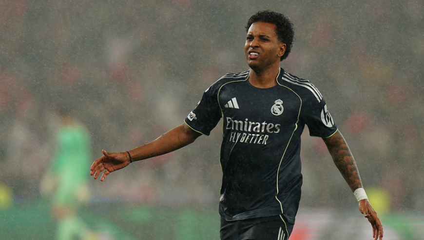 皇马再遭暴击！6000万红星辱骂主裁被官宣禁赛2场，无缘欧冠附加赛