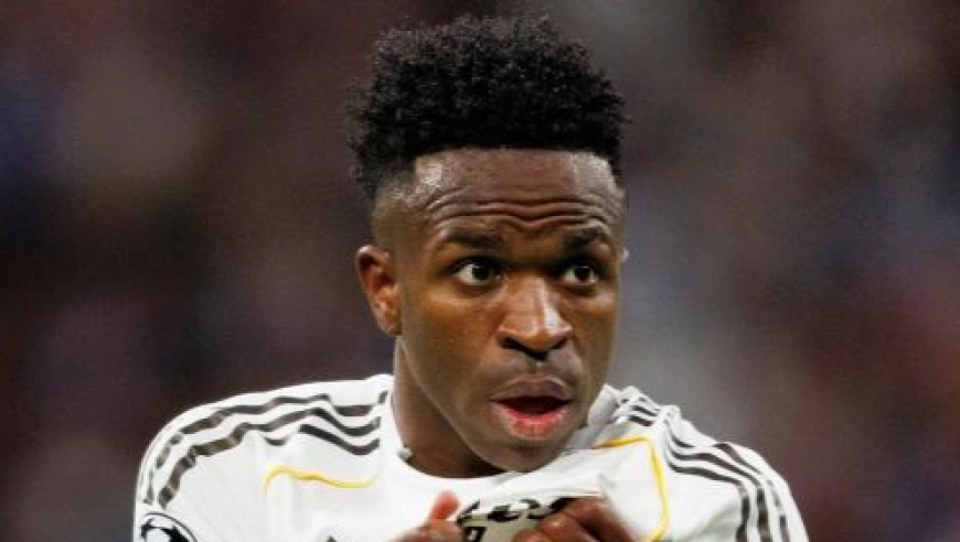 皇马输球再次证明3件事，裁判无视暴力犯规，对巴萨有喜有忧