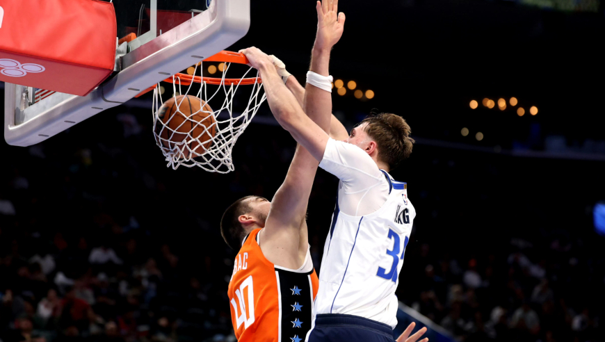 30日官方十佳球：西卡0.1秒准绝杀 弗拉格滑翔隔扣