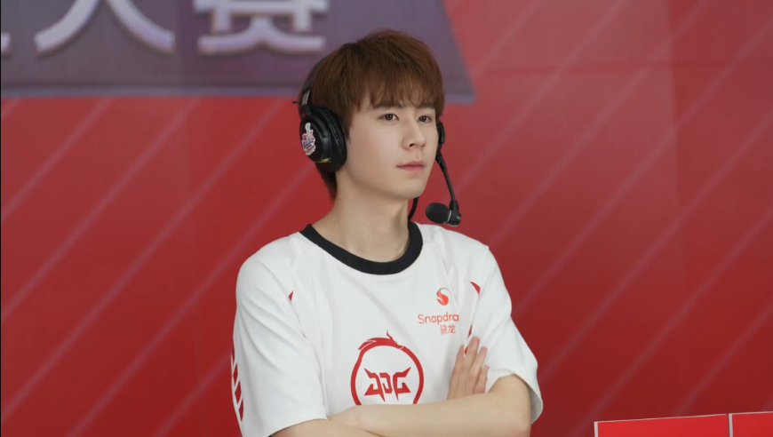 一诺终于输给了无畏，AG选手首次无缘第一名！