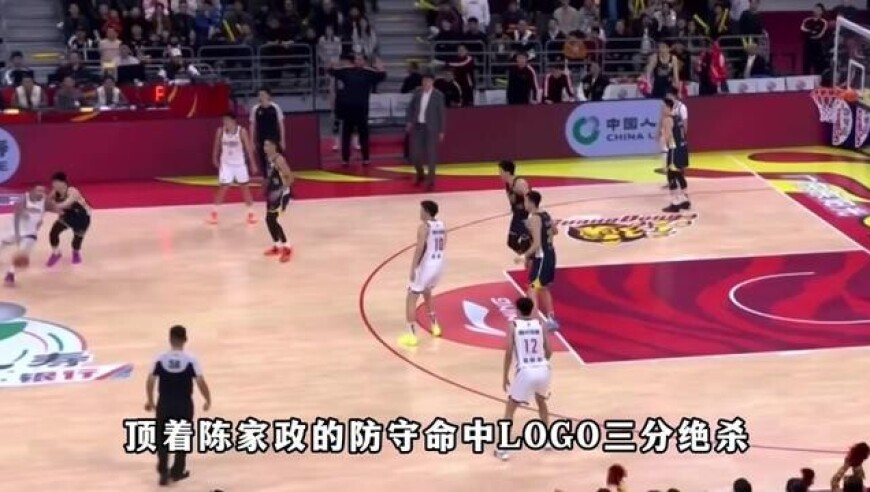又双叒叕被神仙三分绝杀！约克顶着防守logo压哨三分绝杀广东