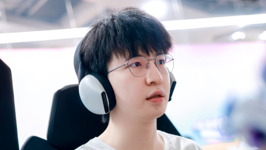 S15陪练团公布，Elk被夸赞，战队16强被淘汰后马上帮助其他战队训练