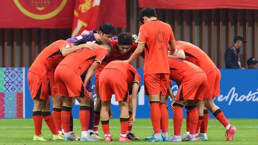 0-3完败，1-0小胜！中国足球经历悲喜两重天，U19替U16完成复仇