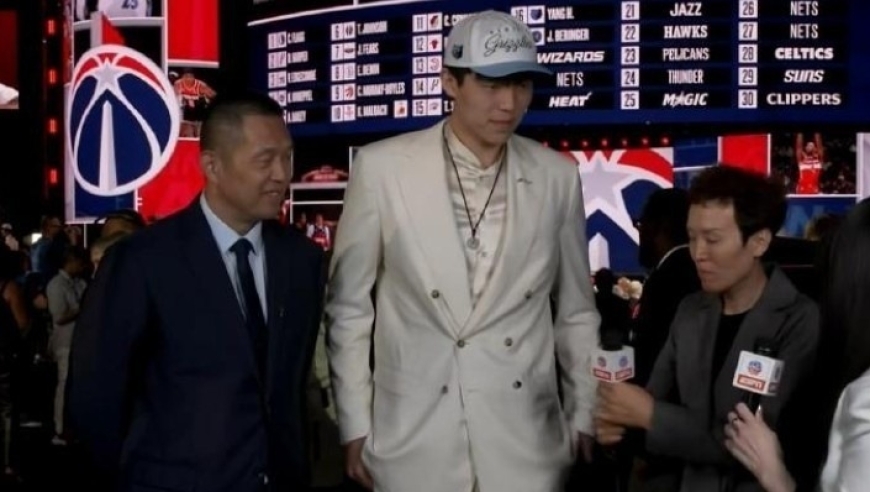 杨瀚森母亲疑似炮轰准儿媳：瀚森虚胖状态下滑谁的责任？只有妈妈知道