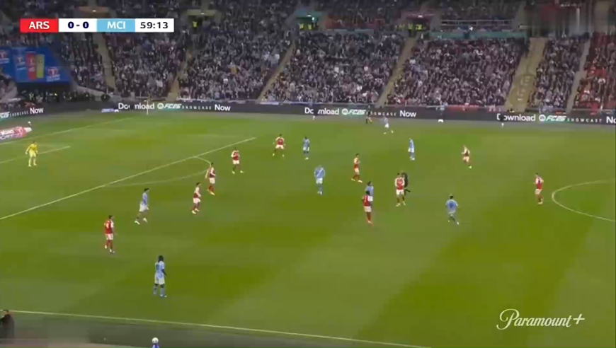 太刺激！慢镜还原曼城4分钟连轰2球秒灭阿森纳夺冠，全场沸腾！