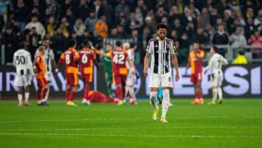 【欧冠】十人尤文悲壮出局，斯帕莱蒂消失，高管盛赞