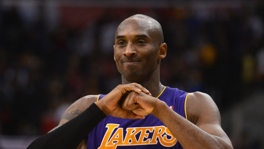 NBA12年十大神奇进球：科比单臂回环拉杆 杜兰特超神一打三