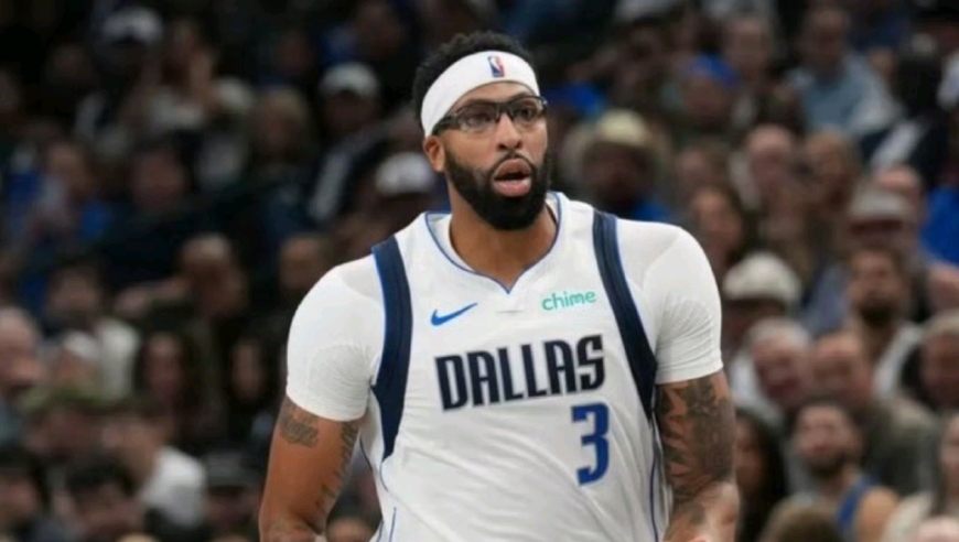 浓眉争夺战打响！名记曝多队内部评估交易方案，湖人或出手让詹眉重聚？