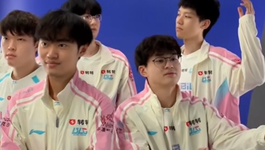 雷竞技资讯：干碎AL后左手狂夸Viper太猛！是真的比Elk更好用