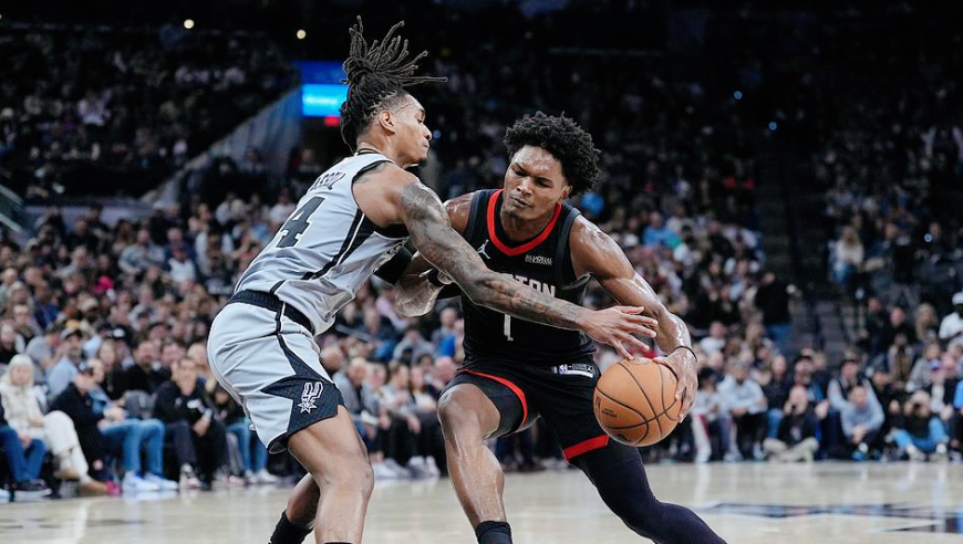 文班29+8+4帽打爆申京！火箭惨败25分，杜兰特独木难支暴露致命短板