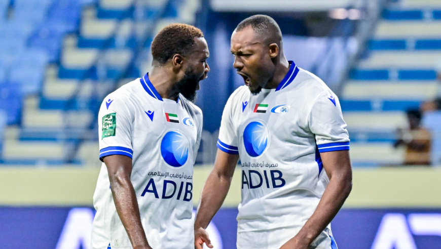 天堂到地狱！全队加门框挡出对手连续5次射门，随后角球送空门丢球