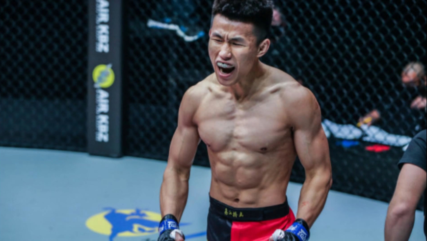 体坛记忆｜韩国战神狗眼看人低，嘲讽唐凯娘们软弱无力，被狠狠教训