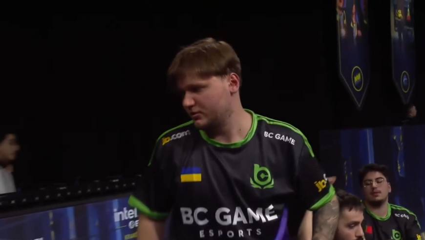 s1mple回归一线赛场，不复当年实力能否重拾旧河山？