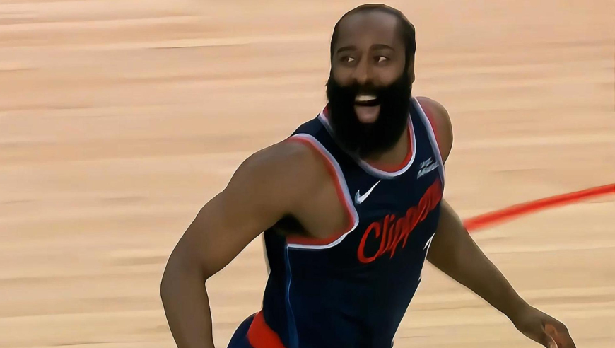 快船黄蜂末节决胜时刻：哈登连中三分笑开花 快船轰15-1锁定胜局