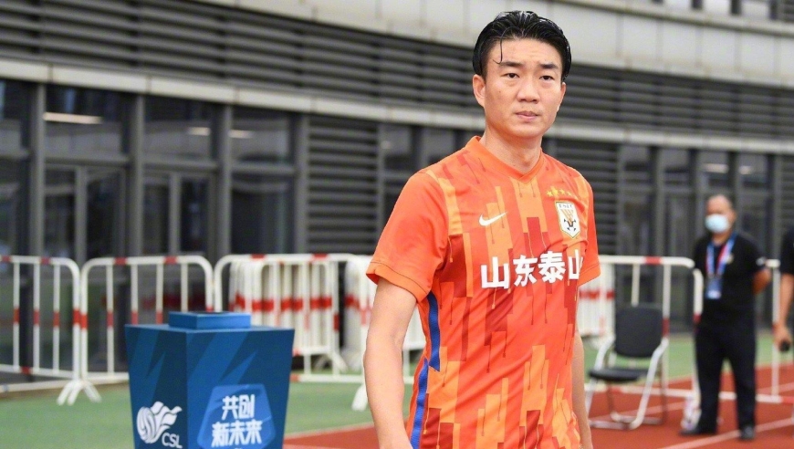 遭戴琳拖欠救命钱球迷离世，姑姑发文控诉：有的人外表光鲜，里面都是蛆