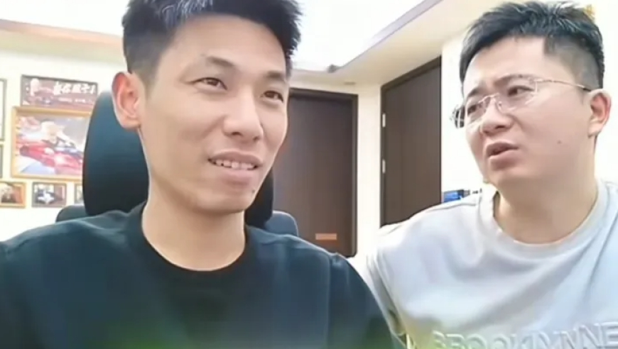 旭旭宝宝开除主播犯难，大斌子收受贿赂，结果神反转：今年不行，我刚收了礼！