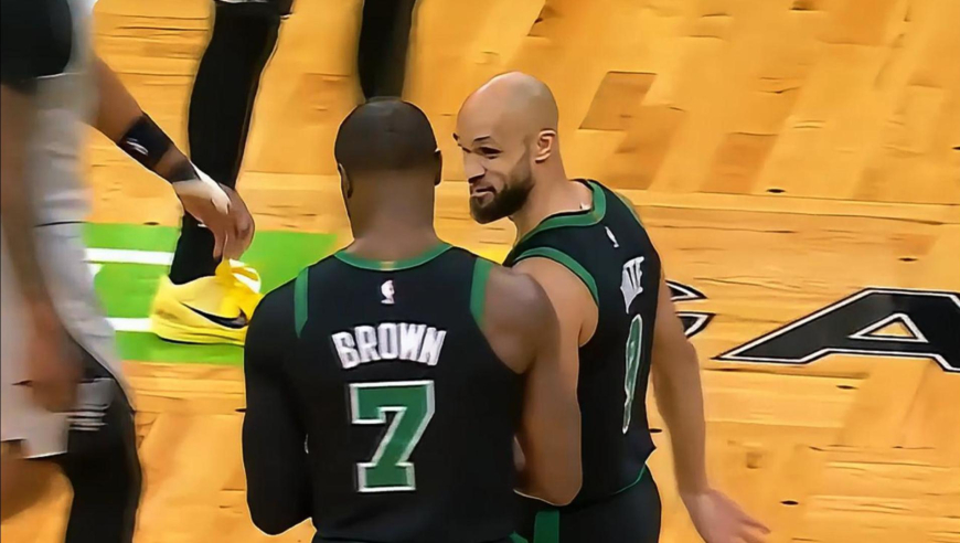 我的主场我做主！杰伦布朗联手怀特奎塔两分钟轰10-0反超马刺