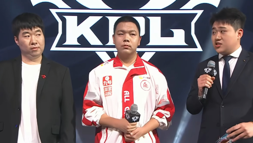 AG输KSG，轩染老夫子空大失误多！WB三连败，老林说出选貂蝉原因