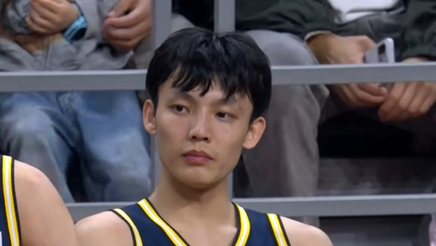 丢人！全场输40分，三分35中5 广东队球迷提前离场