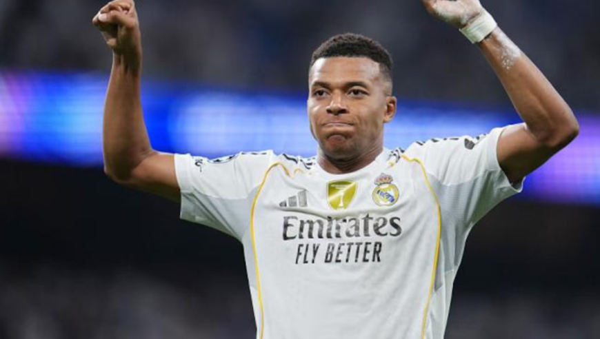 姆巴佩锁定年度射手王！剩2场4球领跑，凯恩哈兰德机会渺茫