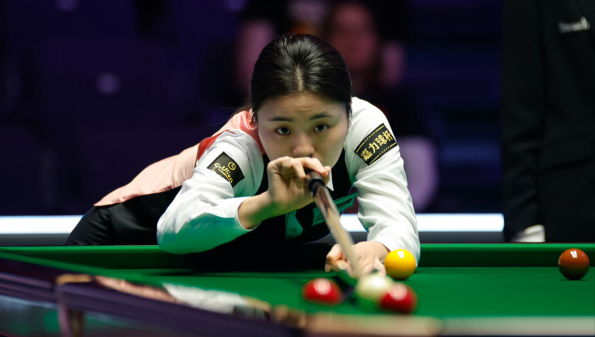 巾帼不让须眉 22岁天才女球手白雨露 撞库刮进红球秀翻全场