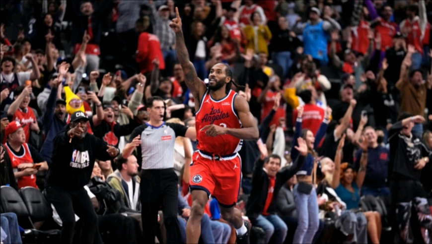 紧张到窒息！慢镜还原快船鹈鹕决胜时刻，伦纳德中投压哨绝杀对手