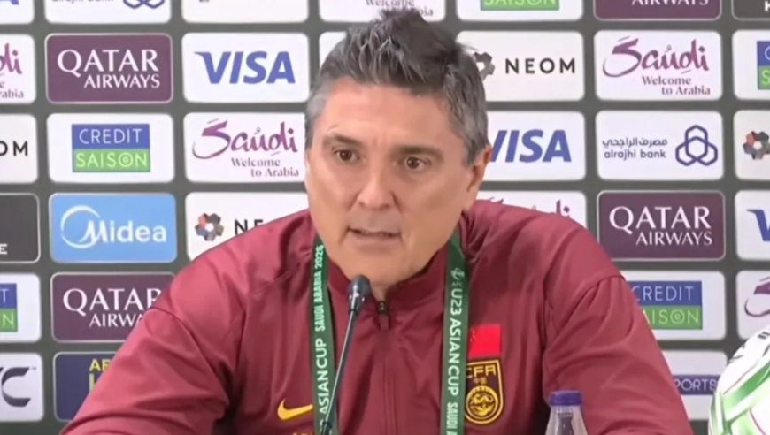 冲上热搜！U23国足主帅禁止球员点外卖