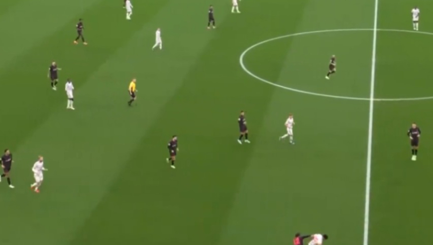 两人染红 拜仁战平勒沃库森