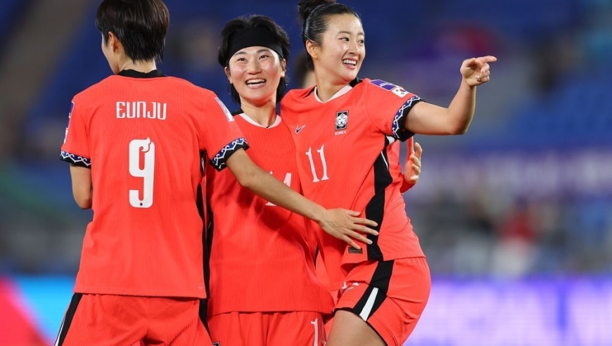 2-1补时绝杀！女足亚洲杯最新形势：中日韩朝都赢了，中国队下轮再胜就出线