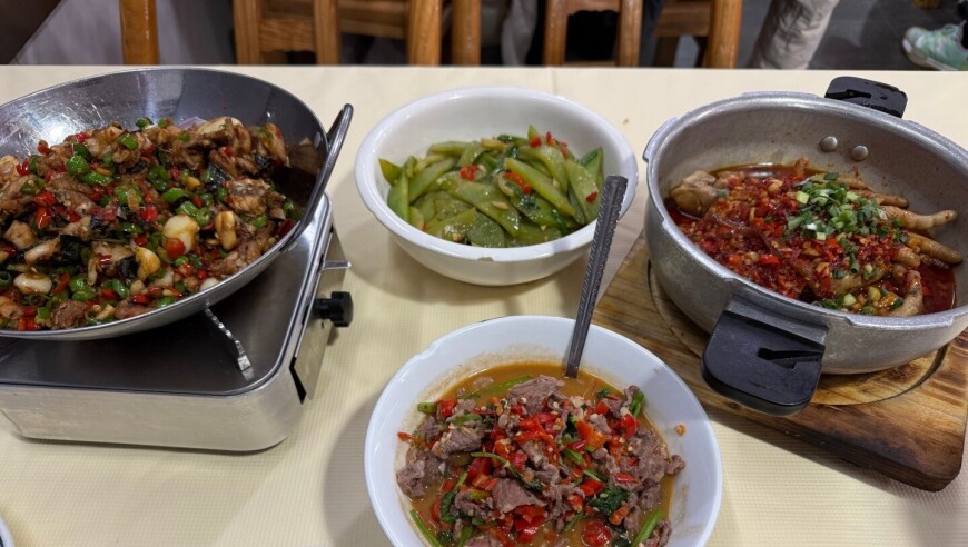 BLG打野选手Xun分享美食照：饿昏终于吃上了