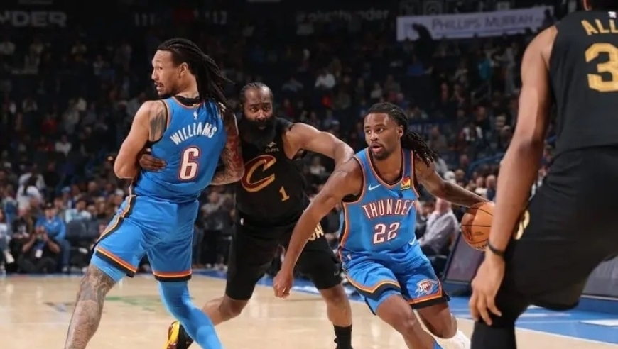 17次失误送31分！米切尔怒斥裁判：雷霆一直犯规 两年了总不吹