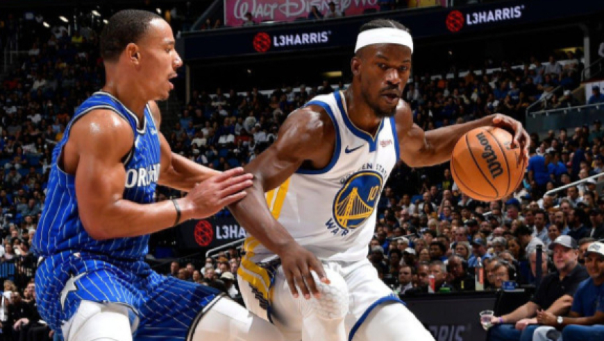 勇士三连胜遭终结！库里巴特勒合砍67分 三巨头外竟无人上双成败笔