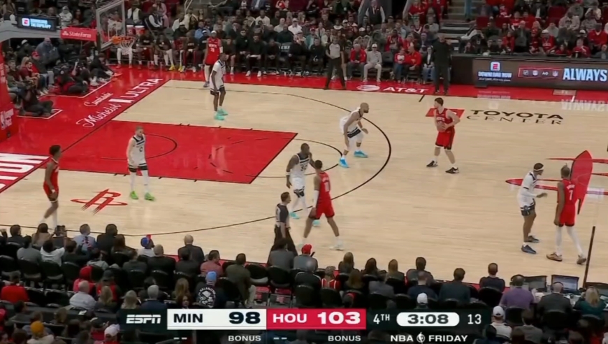 杜兰特39分7助攻 回顾火箭对阵森林狼最后三分钟