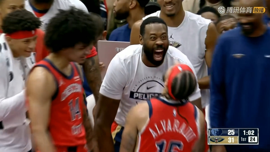 光脚也能投！阿尔瓦拉多篮下掉鞋后连中三分 小乔丹场边疯狂庆祝